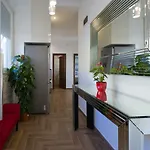 Carpe Diem Deluxe Apartment
